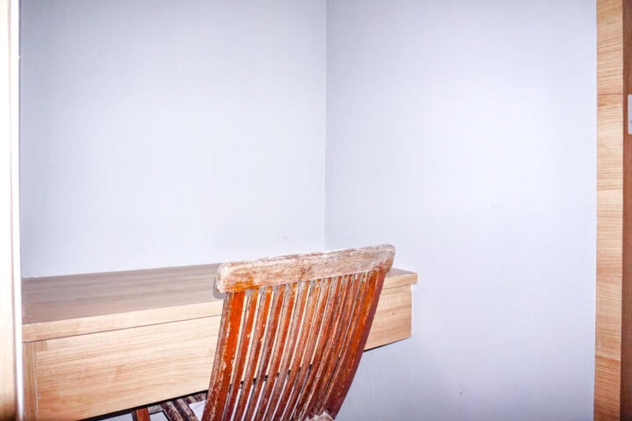 Reddoorz Hostel Near Ngurah Rai Airport Kuta Kuta Lombok Extérieur photo